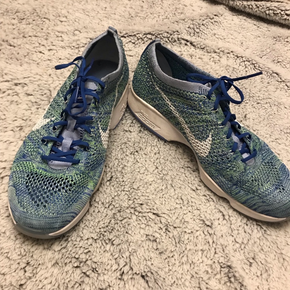 Nike Air Zoom Flyknit Agility Women’s 11 men’s 9